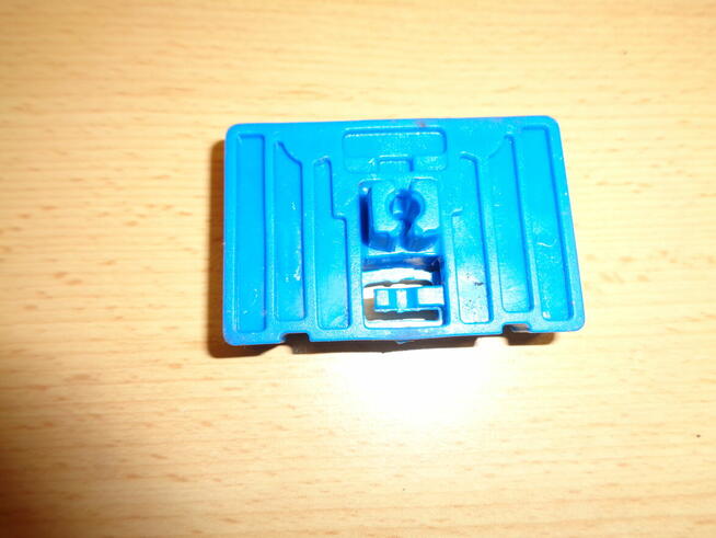 Prowadnica szyby Audi A3 8L nowa