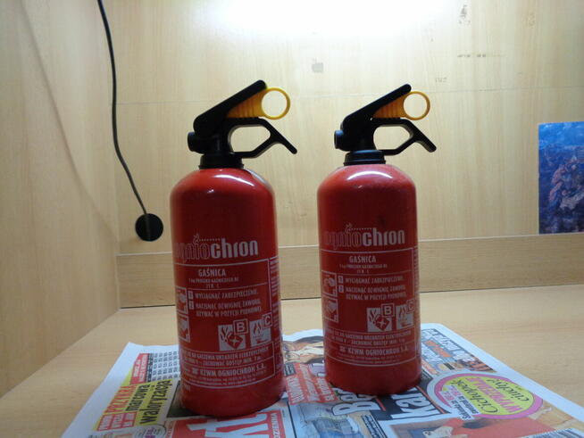 Gaśnica samochodowa Ogniochron 1 kg.