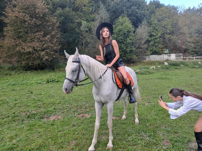 Pensjonat ze stadniną koni blisko Krakowa