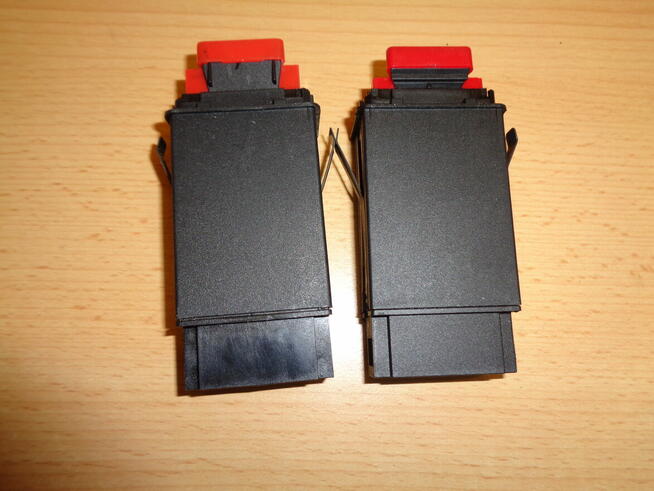 Przycisk swiateł awaryjnych kierunkowskazów Audi A3 8L