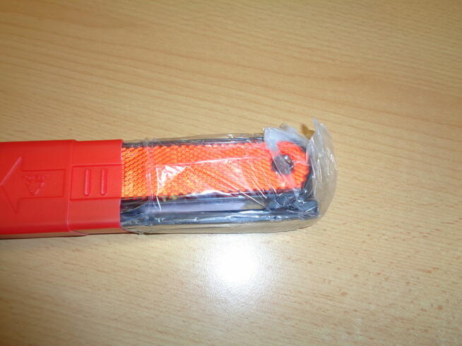 Trójkąt ostrzegawczy Audi A3 8L Nowy Uzywany