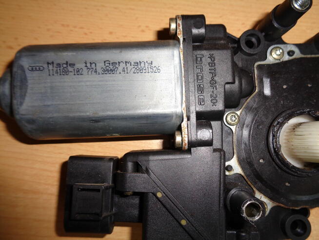 Silnik silniczek podnoszenia szyby Audi A3 8L 2001