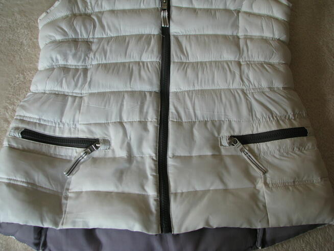 Pikowany bezrękawnik, biała kamizelka damska, rozm. 38