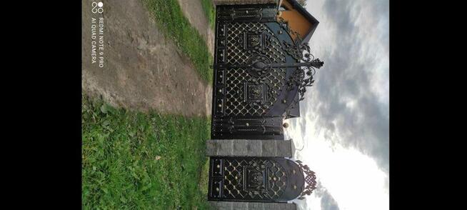 Brama wjazdowa dwuskrzydłowa