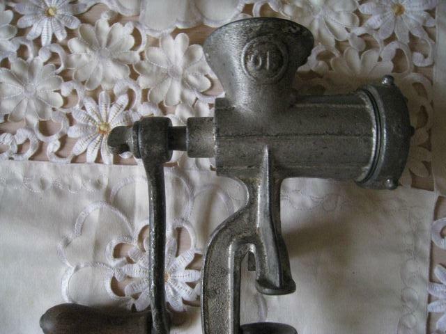 Maszynka do mielenia mięsa, żeliwna