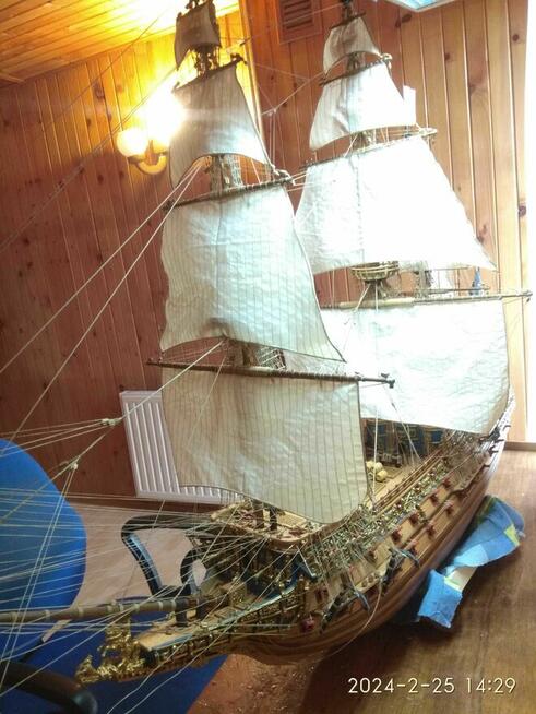 XVII-wieczny żaglowy okręt wojenny„Władca mórz”