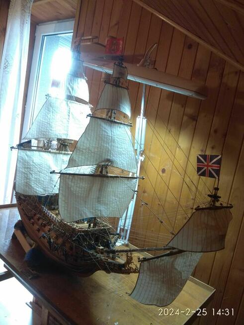 XVII-wieczny żaglowy okręt wojenny„Władca mórz”