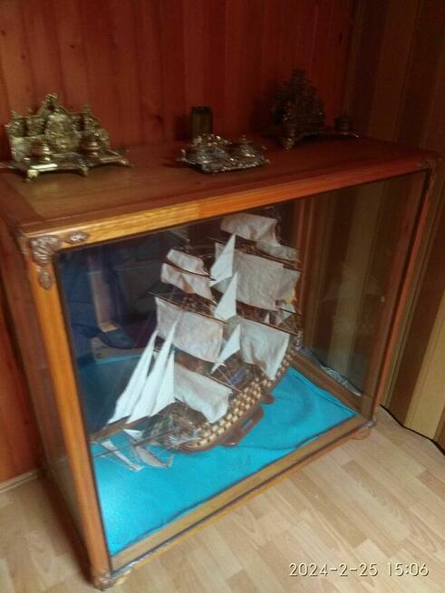 XVIII - wieczny żaglowy okręt liniowy Santisima Trinidad