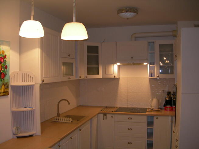 Sprzedam 2 pokoje z wyposażeniem