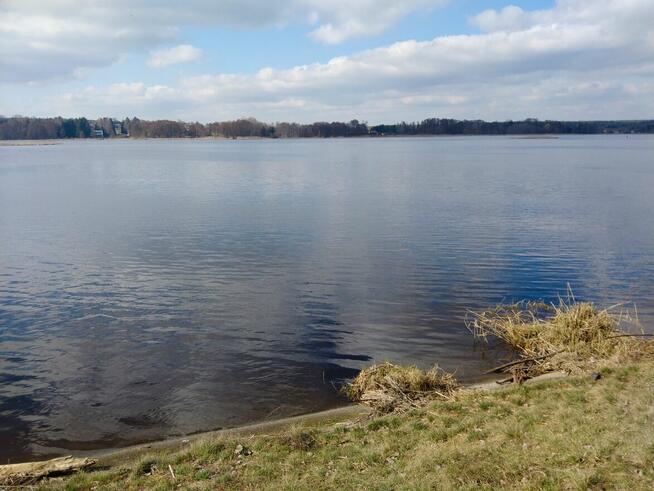 Piękna działka nad Jeziorem Zegrzyńskim