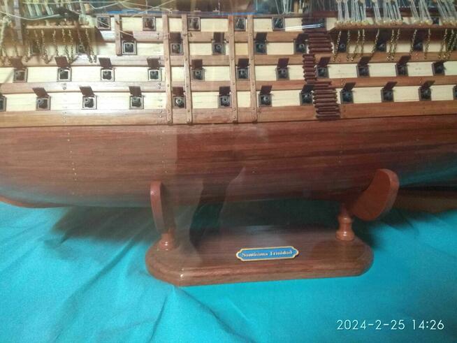 XVIII - wieczny żaglowy okręt liniowy Santisima Trinidad