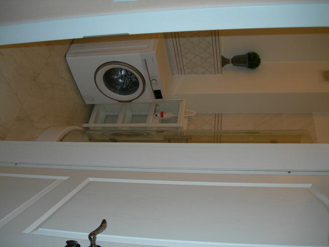 Sprzedam 2 pokoje z wyposażeniem