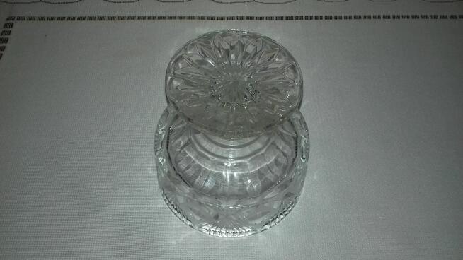 Cukiernica szklana na nóżce, Vintage, do sprzedania