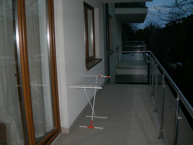 Sprzedam 2 pokoje z wyposażeniem