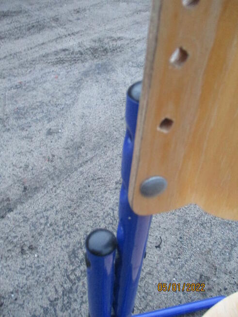 Krzesło metalowe regulowane