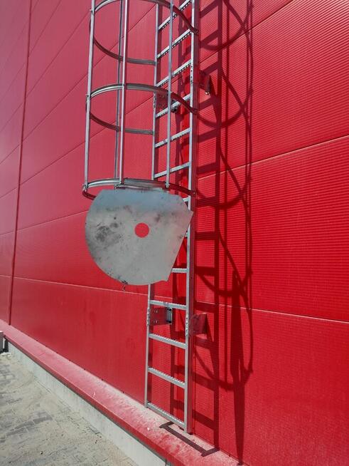 Drabina ewakuacyjna, drabina z koszem, przeciwpożarowa