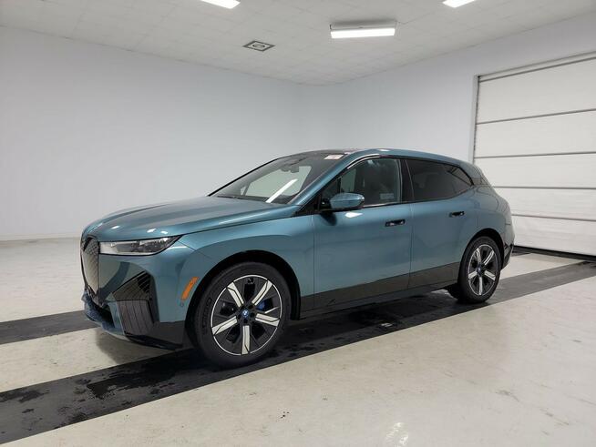 IX xDrive50i