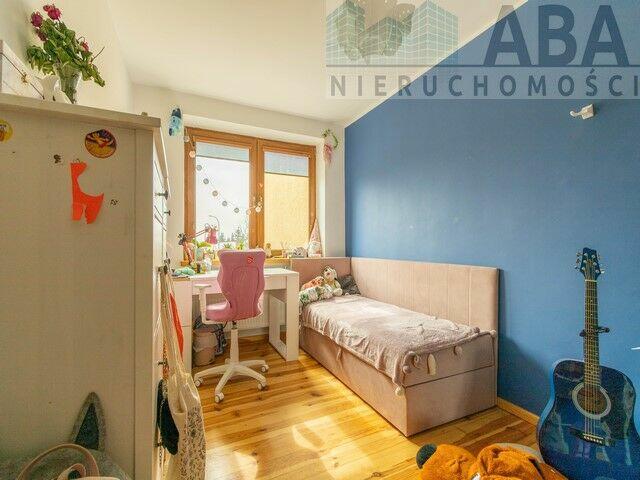 Przestronne mieszkanie z balkonem w Koninie Chorzeń !!