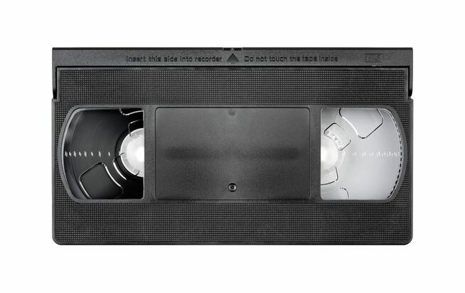 Przegrywanie kaset VHS na Pendrive lub Płyte