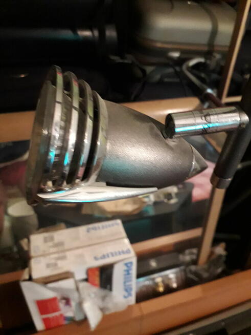 Żyrandole w super stanie