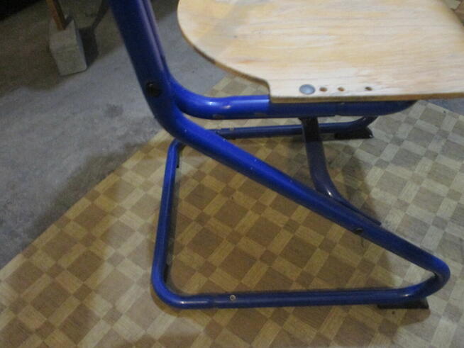 Krzesło metalowe regulowane