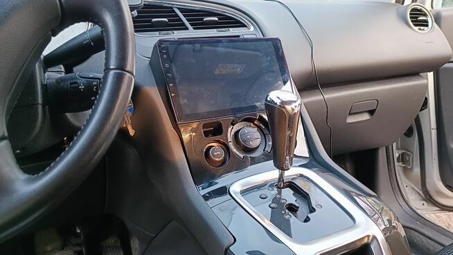 Montaż kamery cofania czujników parkowania radia Android