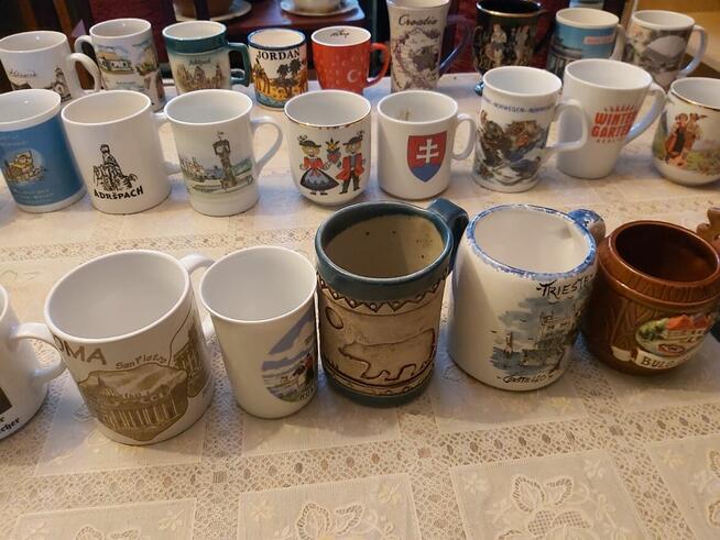 kubki z motywami zagranicznymi