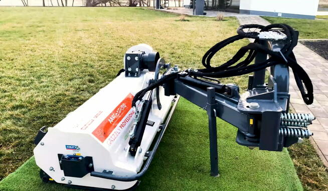 KOSIARKA BIJAKOWA NA WYSIĘGNIKU AARDEN BETA M GRIZZLY 1650