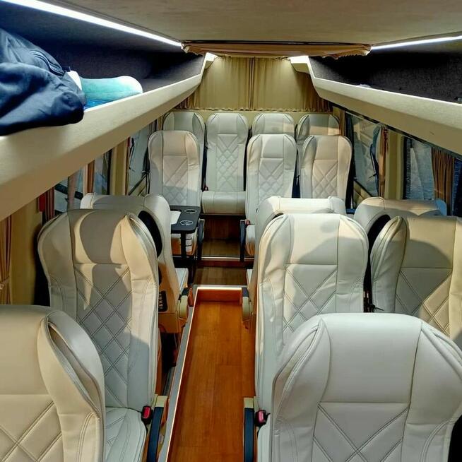 PRZEWOZY-NOWAK - Wynajem Busów Warszawa VIP z kierowcą