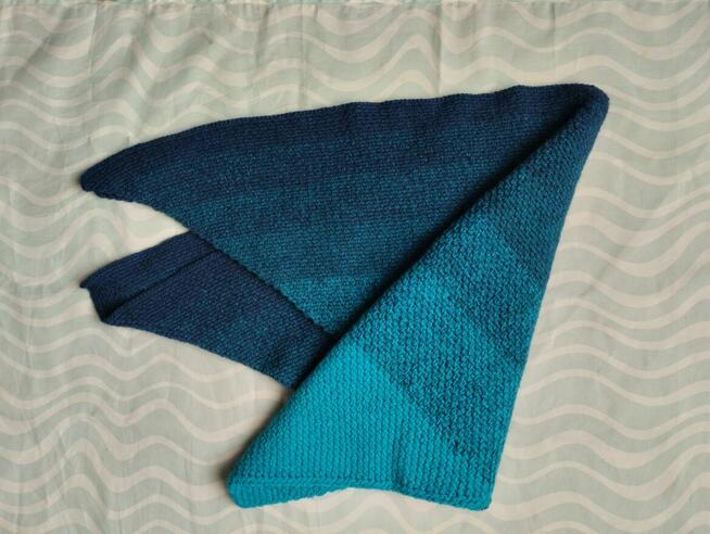 Chusta wełniana. Chustka duża.