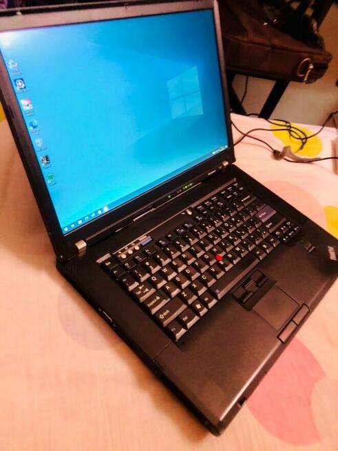 Lenovo ThinkPad T60 - uszkodzony