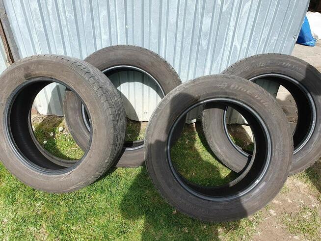 Yokohama 225/60R18 Bluearth E51 4 sztuk