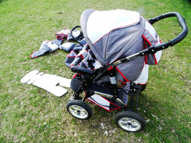 Wózek dziecięcy 3 w 1 BERGSTEIGER MILANO w stanie idealnym.