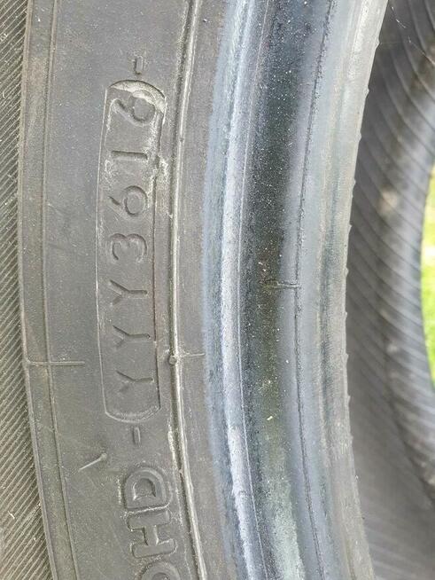 Yokohama 225/60R18 Bluearth E51 4 sztuk