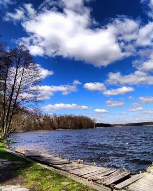 Domek, letnisko nad jeziorem