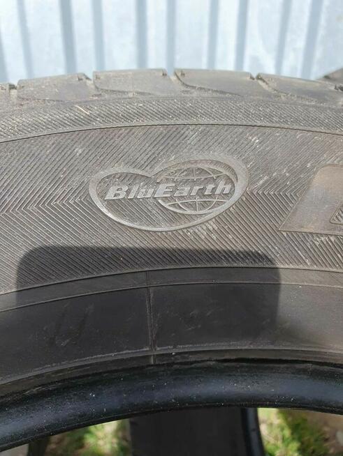 Yokohama 225/60R18 Bluearth E51 4 sztuk