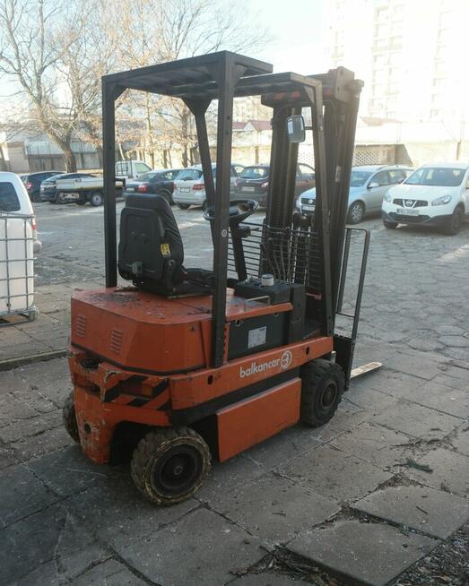 sprzedam wózek widłowy Balkanar z nowym akumulatorem