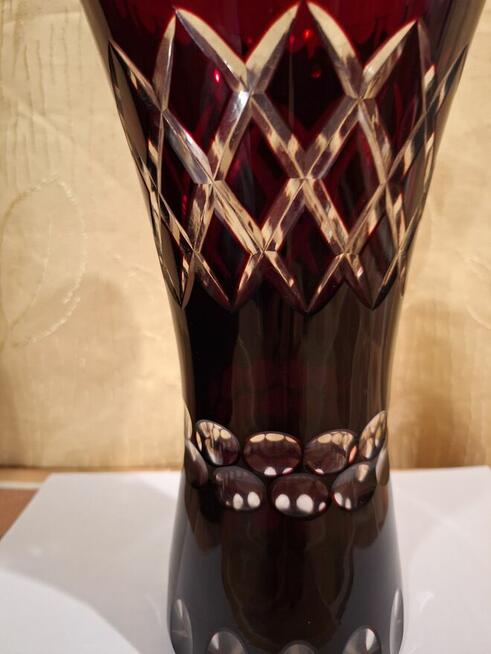 Wazon kryształowy PRL kolor RUBIN