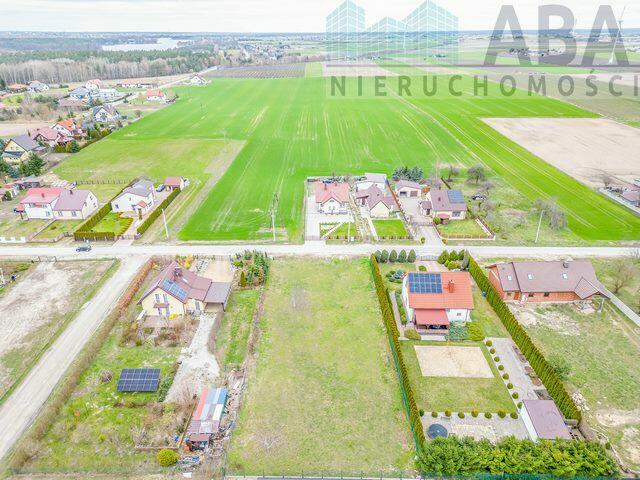 Działka budowlana w atrakcyjnej lokalizacji - Kępa