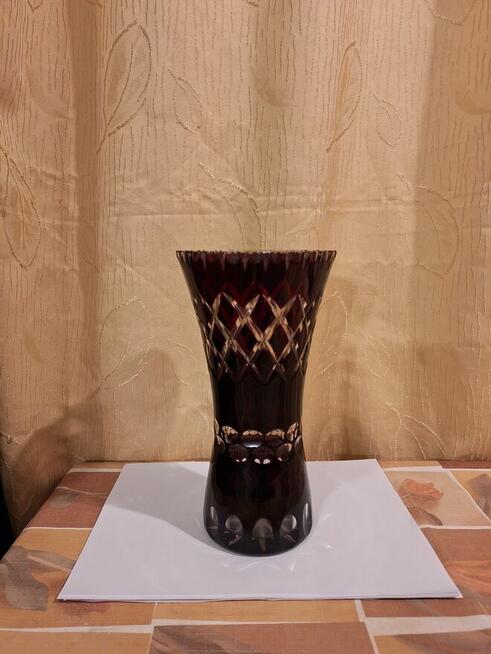 Wazon kryształowy PRL kolor RUBIN