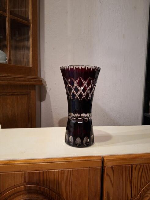 Wazon kryształowy PRL kolor RUBIN