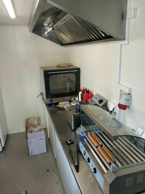 Wynajem przyczepa gastronomiczna