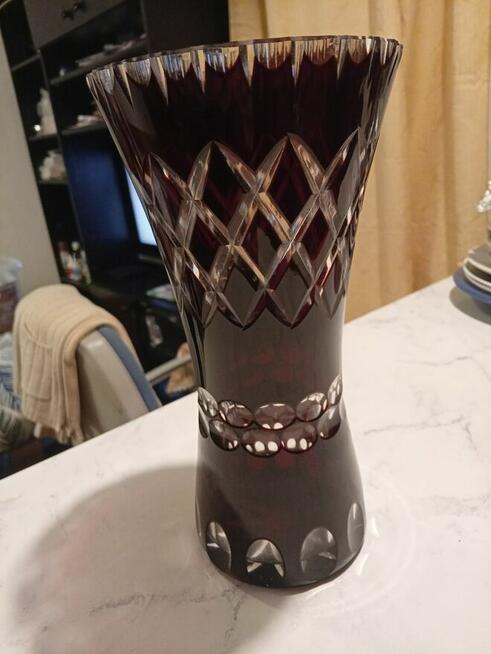 Wazon kryształowy PRL kolor RUBIN