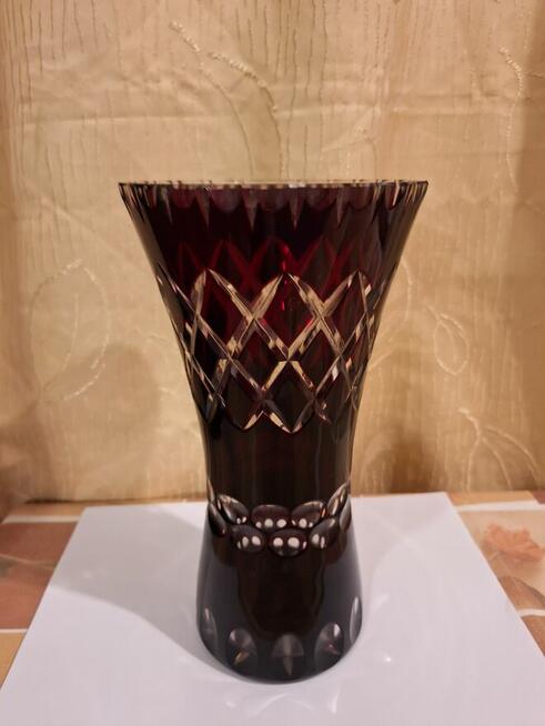 Wazon kryształowy PRL kolor RUBIN