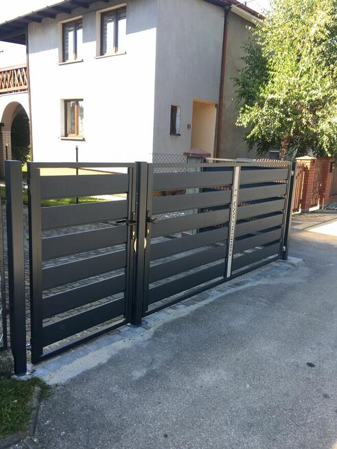 Balustrady nierdzewne ,schody, poręcze