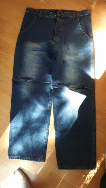 Tanie spodnie dżinsowe meskie