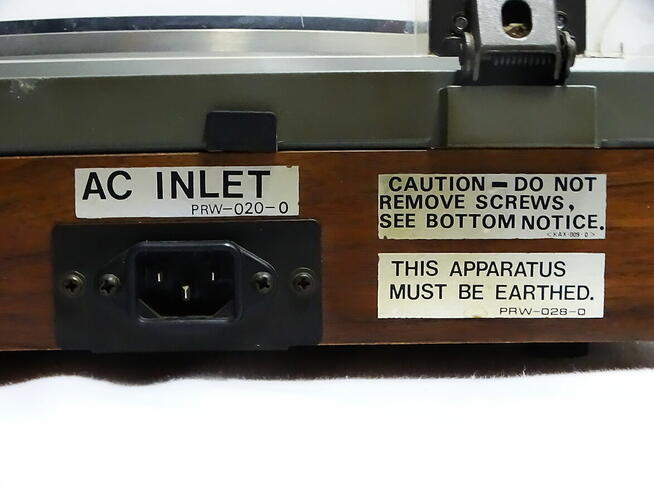 Gramofon Pioneer PL-112D Belt Drive