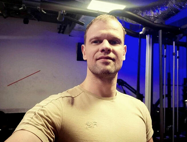 Szczera, Uczciwa, Sympatyczna, Miła. Reszta sama się ułoży..