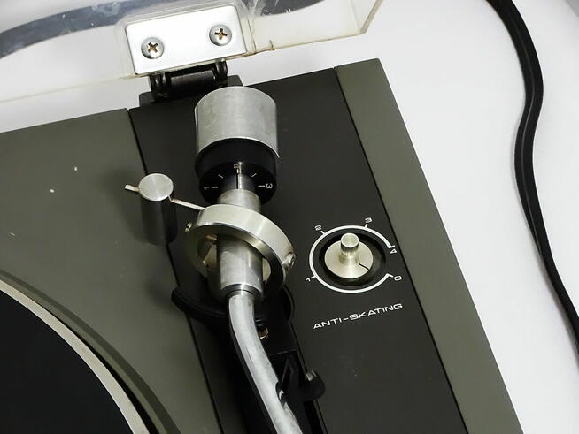 Gramofon Pioneer PL-112D Belt Drive