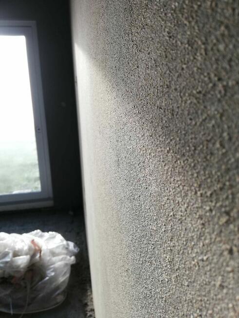 Tynki tradycyjne wapno, cement,woda